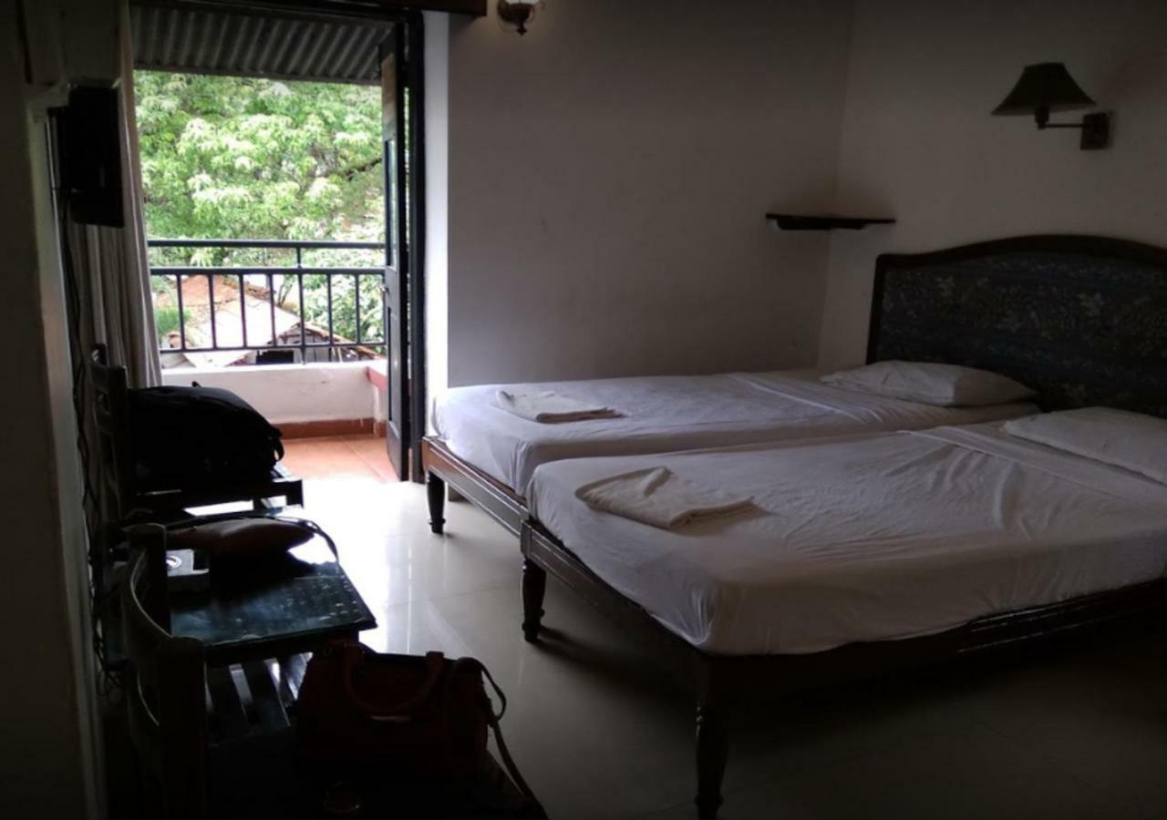Hotel The Ronil Royale Calangute